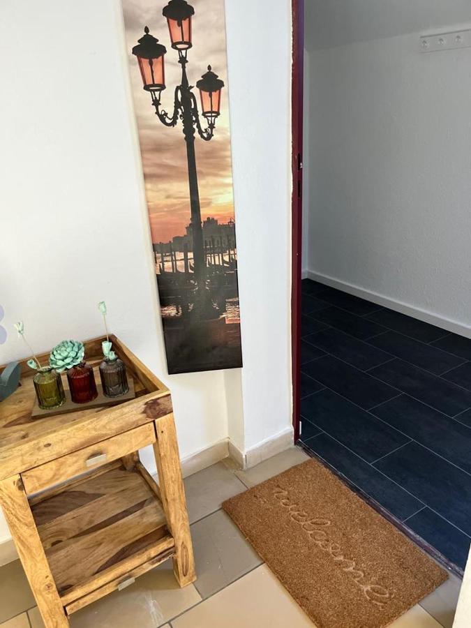 Willkommen Zuhause - Traumhafte, Zentrale Ferienwohnung In Kurstadt บาดเอินเฮาเซน ภายนอก รูปภาพ