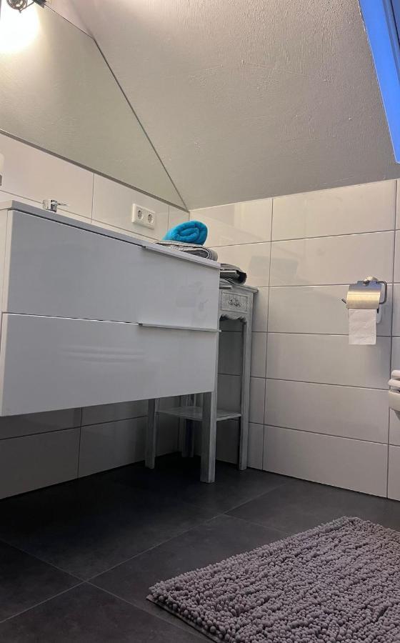 Willkommen Zuhause - Traumhafte, Zentrale Ferienwohnung In Kurstadt บาดเอินเฮาเซน ภายนอก รูปภาพ