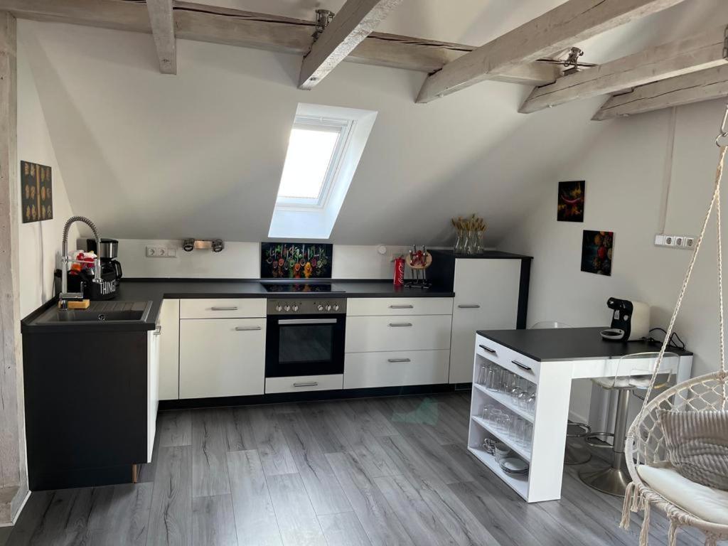 Willkommen Zuhause - Traumhafte, Zentrale Ferienwohnung In Kurstadt บาดเอินเฮาเซน ภายนอก รูปภาพ